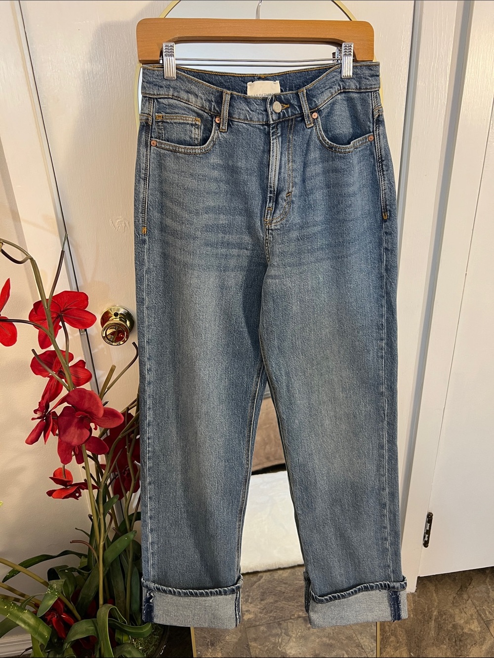 Habitual Peyton High Rise Cuffed Straight Leg Jeans Size 6 (28)